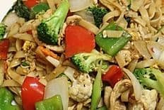 Pad Kee Mao ( Drunken Noodles)