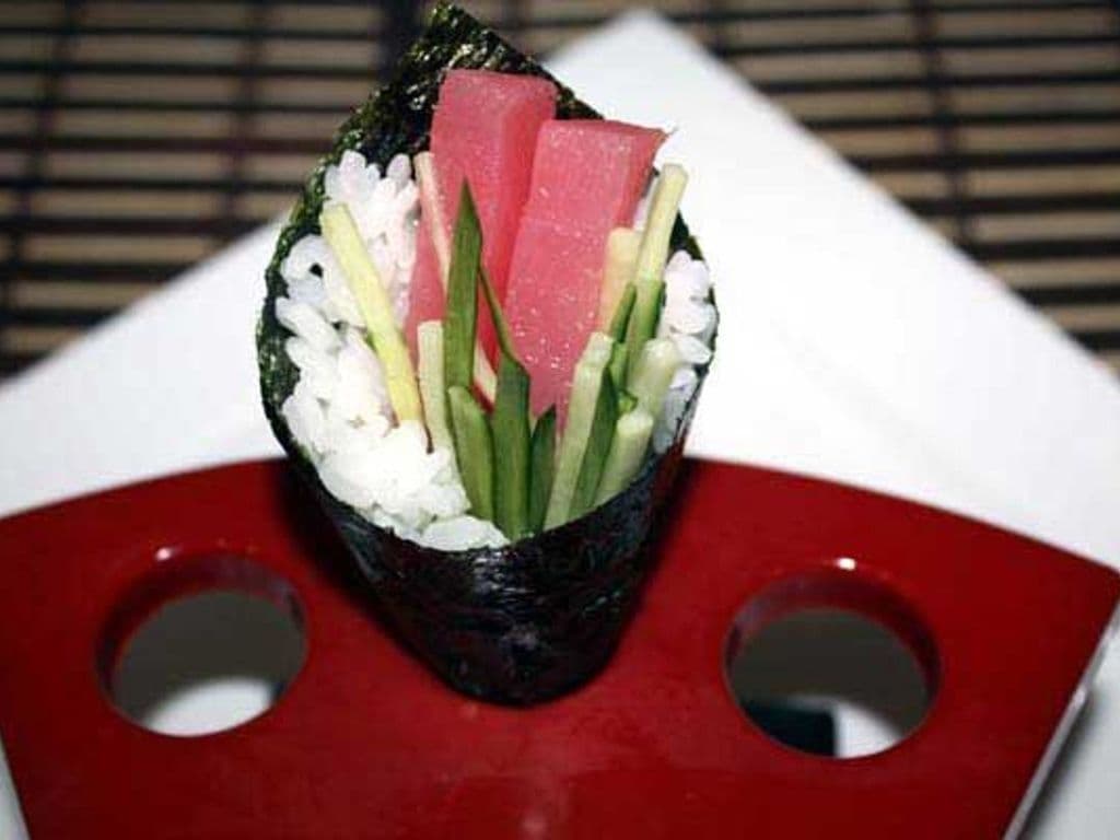 Red Tuna Hand Roll (1pc)