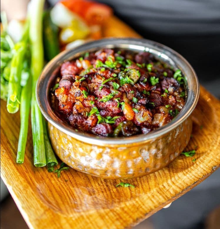 Tajin Ful With Sausage (Served With Bread)