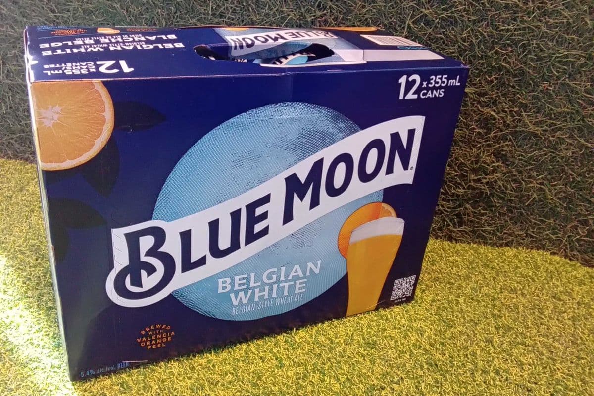 Blue Moon Belgian White Ale (12 x 355 ml)