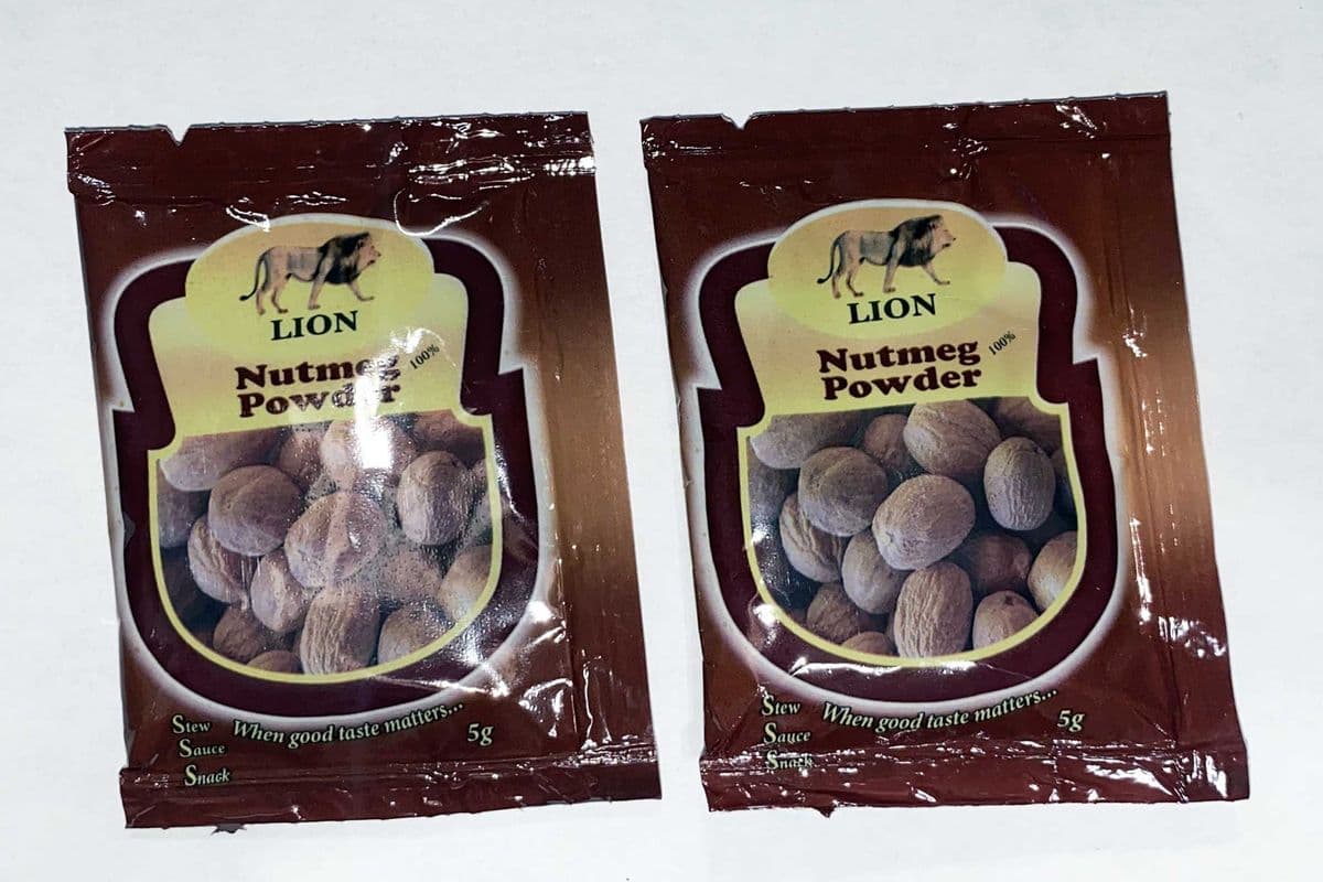 NUTMEG POWDER (LION)