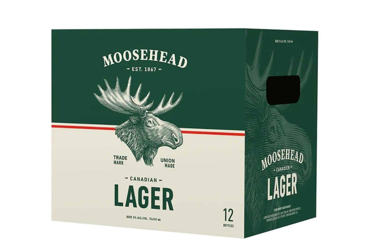 MOOSEHEAD LAGER 12 BTLS (12 x 355ml)