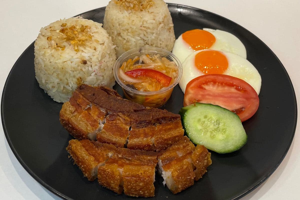 Lechonsilog