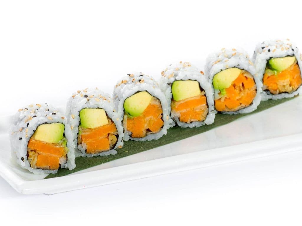 VM01 Yam Tempura Roll (6 pcs)
