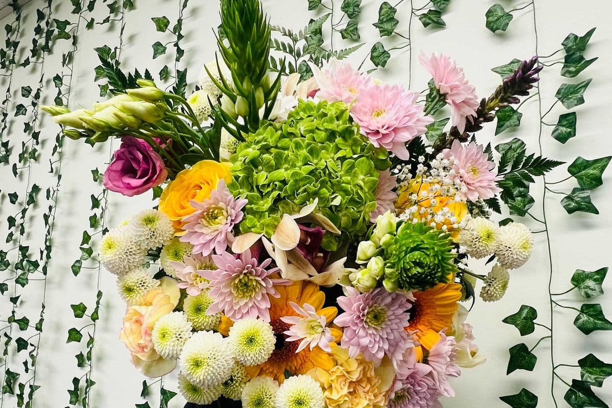 Congrats Grad bouquet (Medium Size)