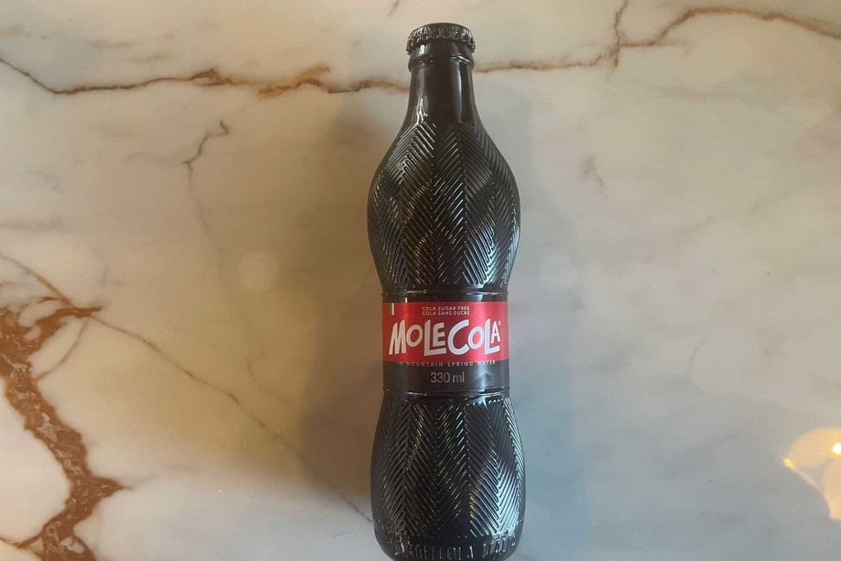 Mole Cola