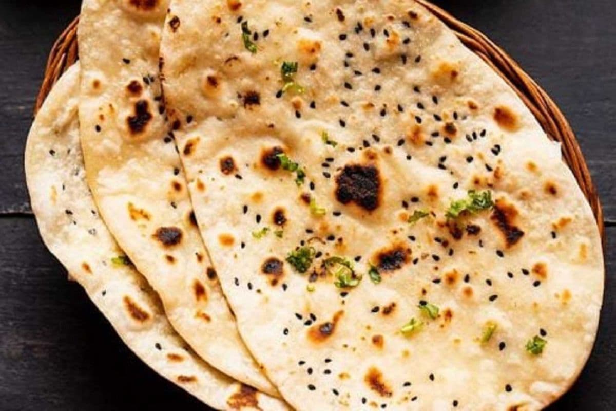 Butter Naan (1 pc)