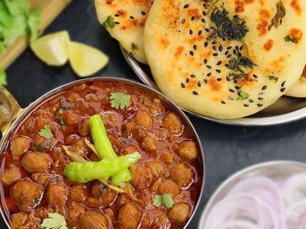 Chole Kulche