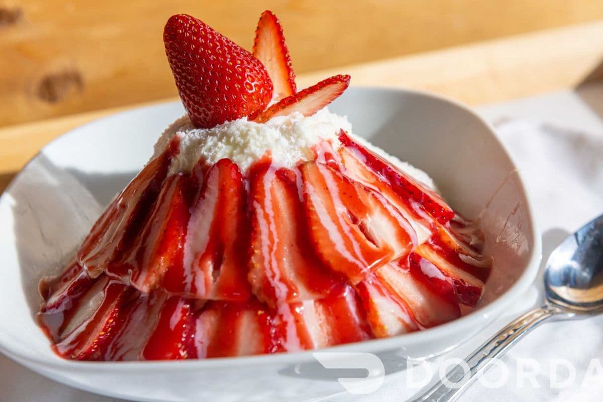 Strawberry Bingsoo