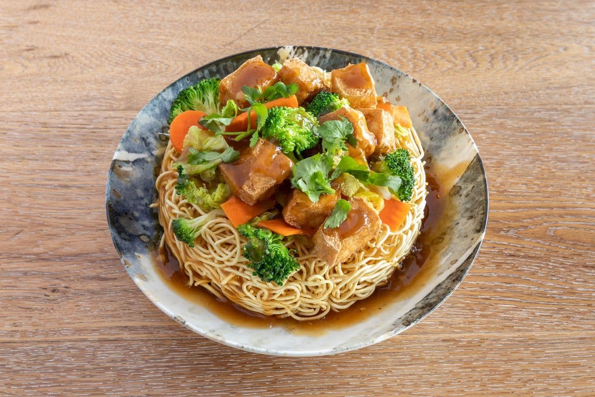 61. Tofu and Vegetable Chow Mein