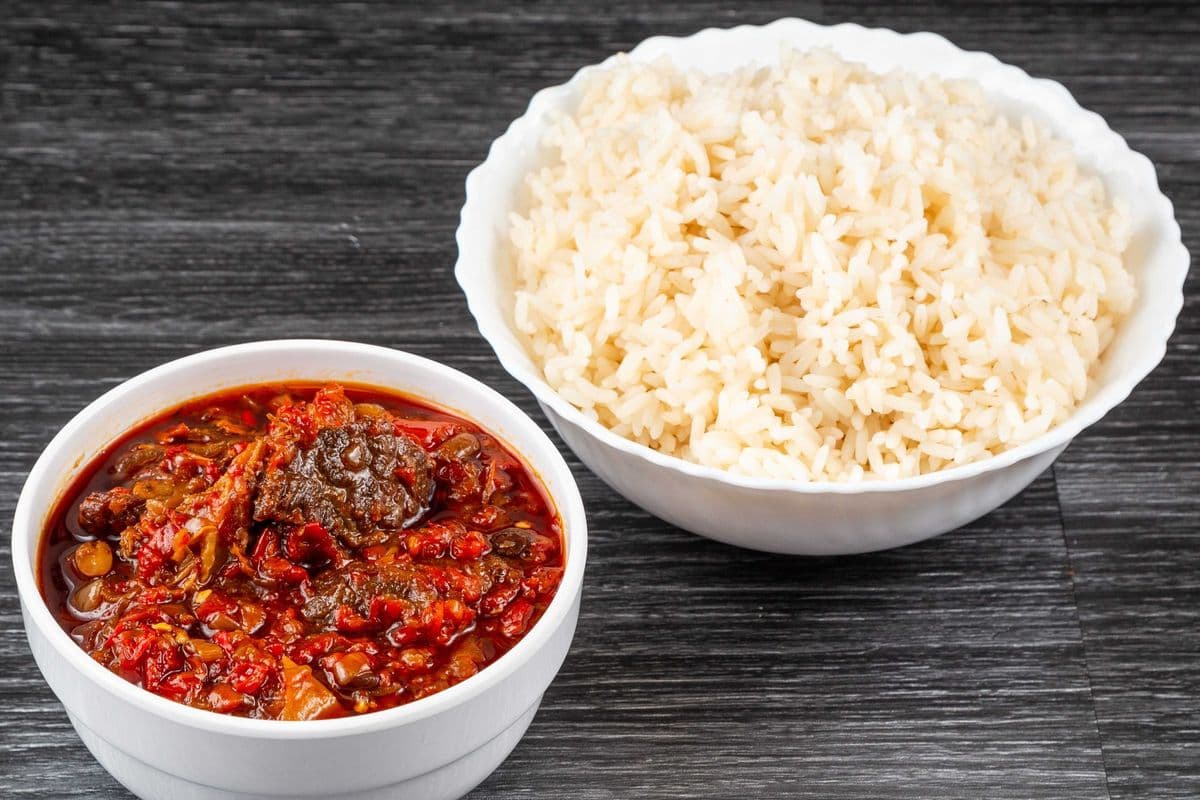 Ofada (Designer Sauce) + White Rice Combo
