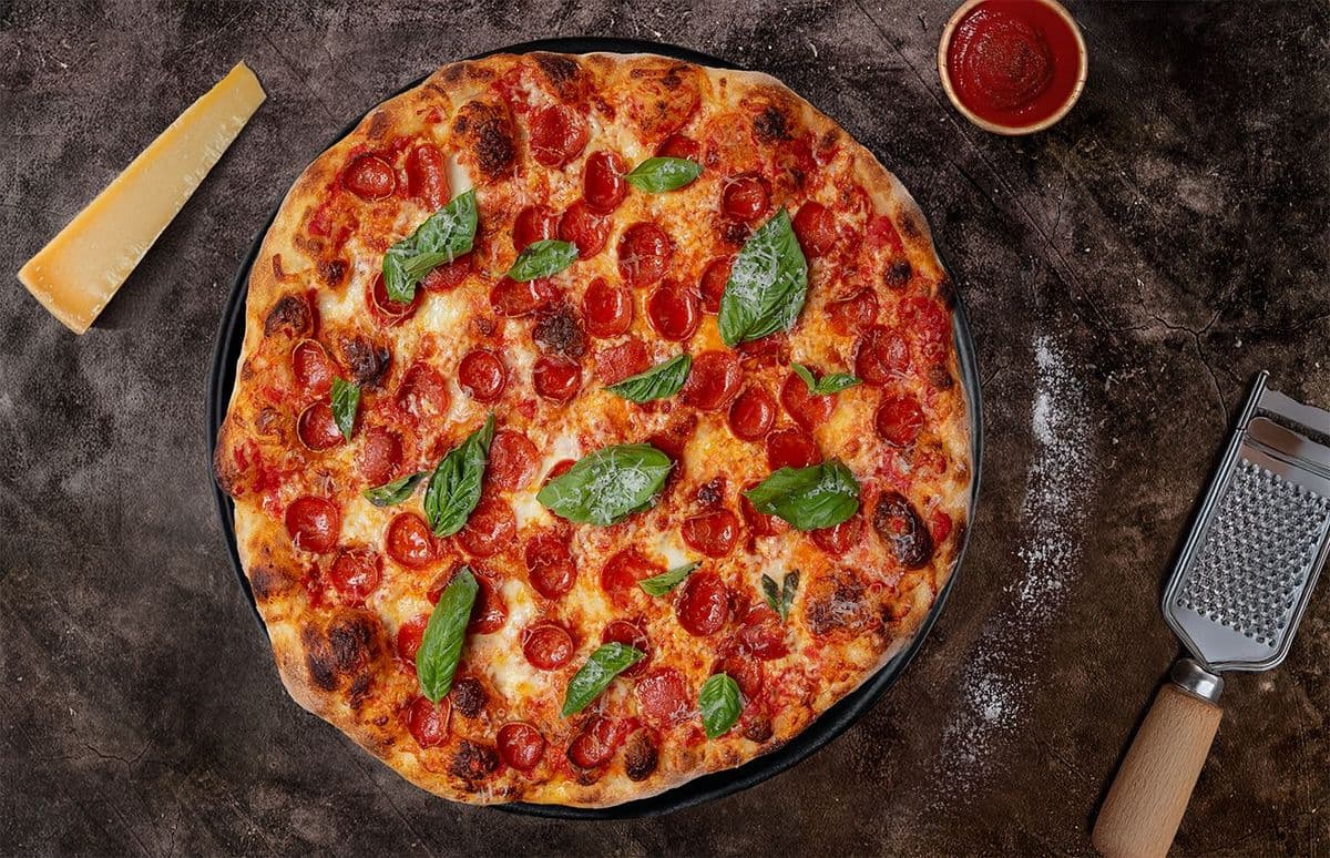 16" Pepperoni