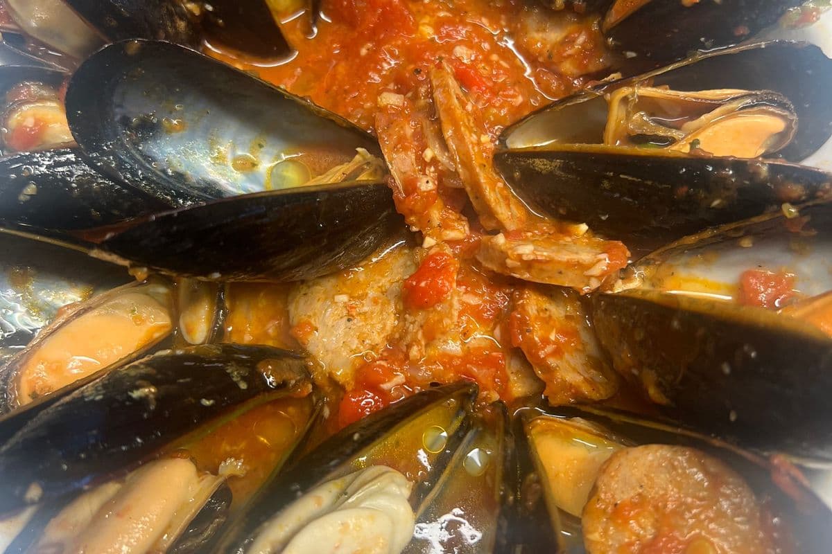 Mussels and Sausage