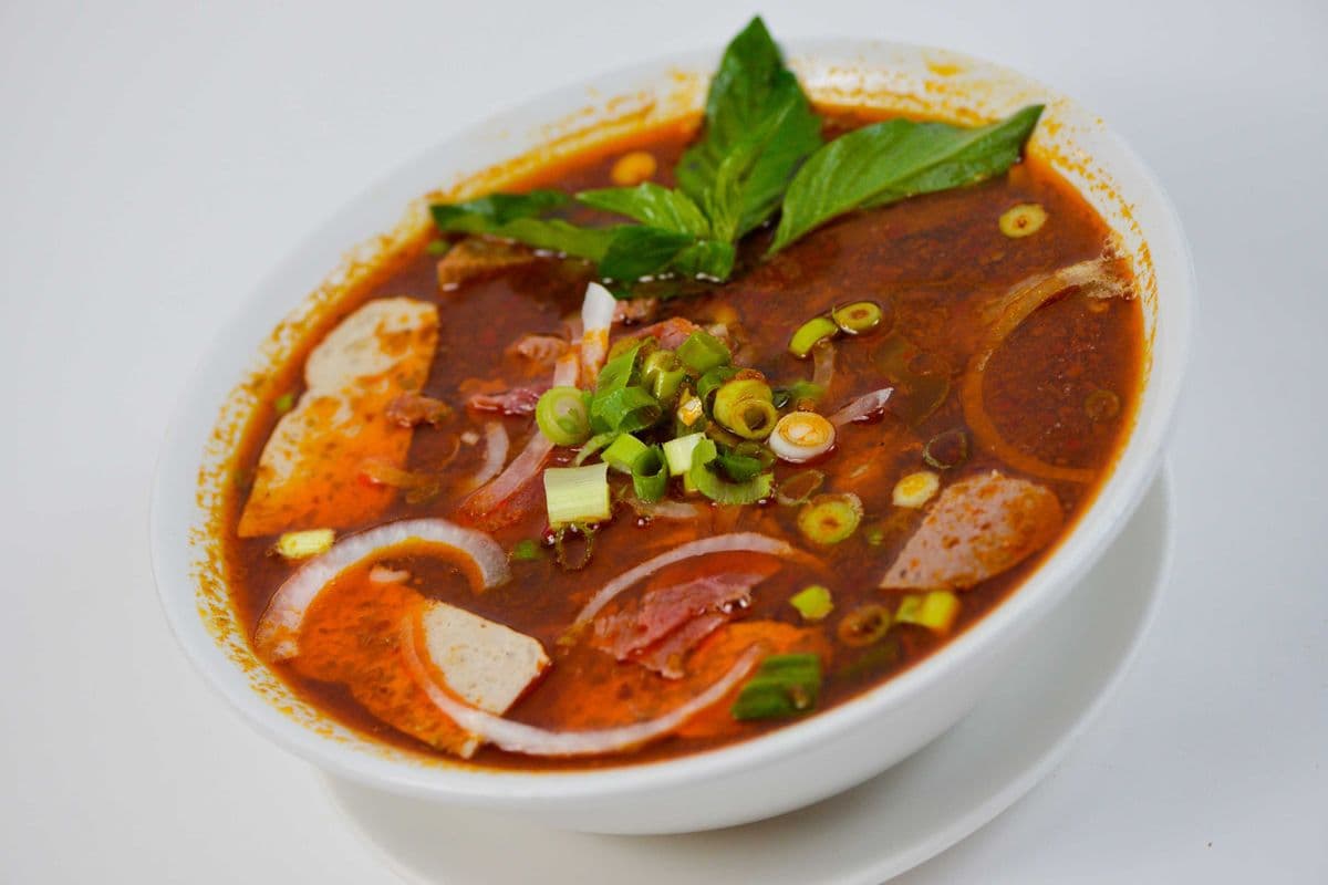 15. Hue Spicy Beef with Thick Round Noodle Soup - Bun Bo Hue