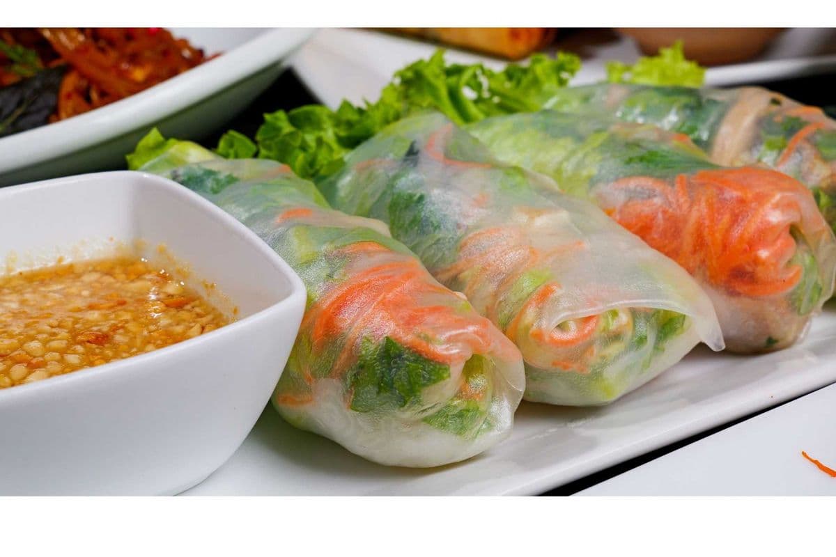 Salad Rolls (4 pcs)