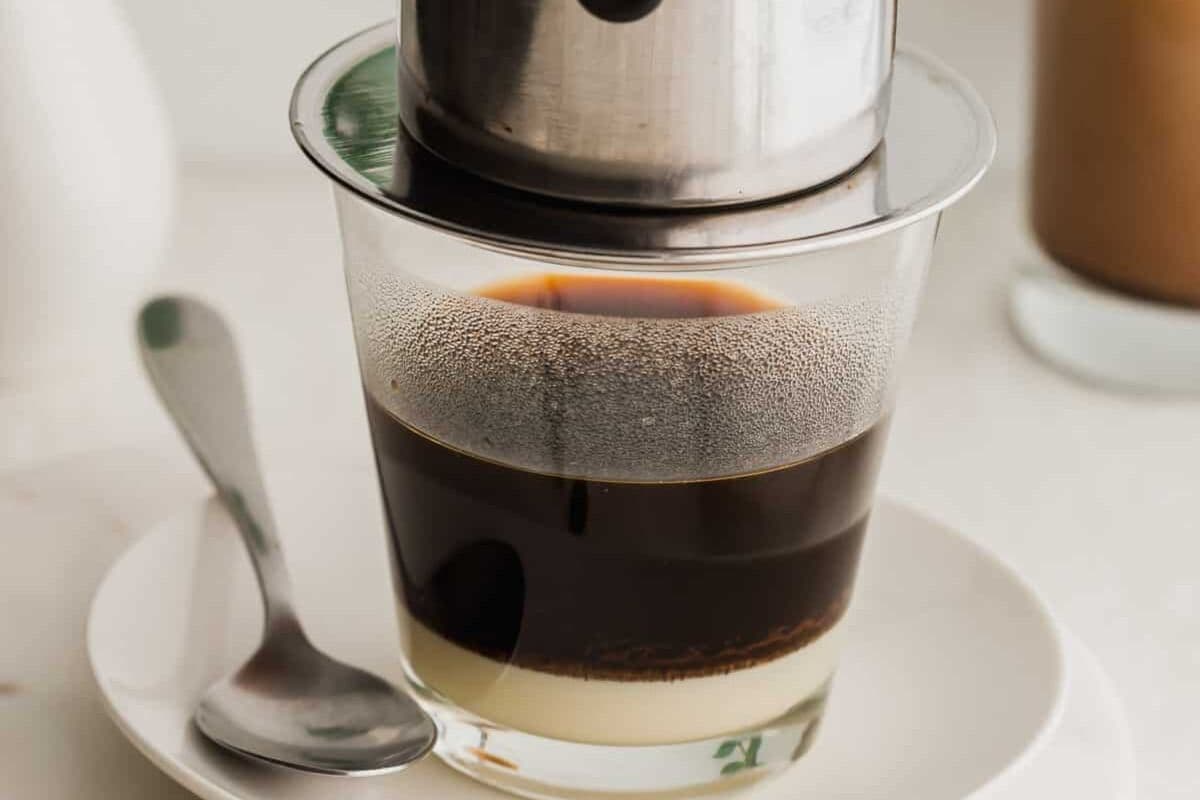 Hot Vietnamese Coffee with Condensed Milk - Cà Phê Sữa Nóng