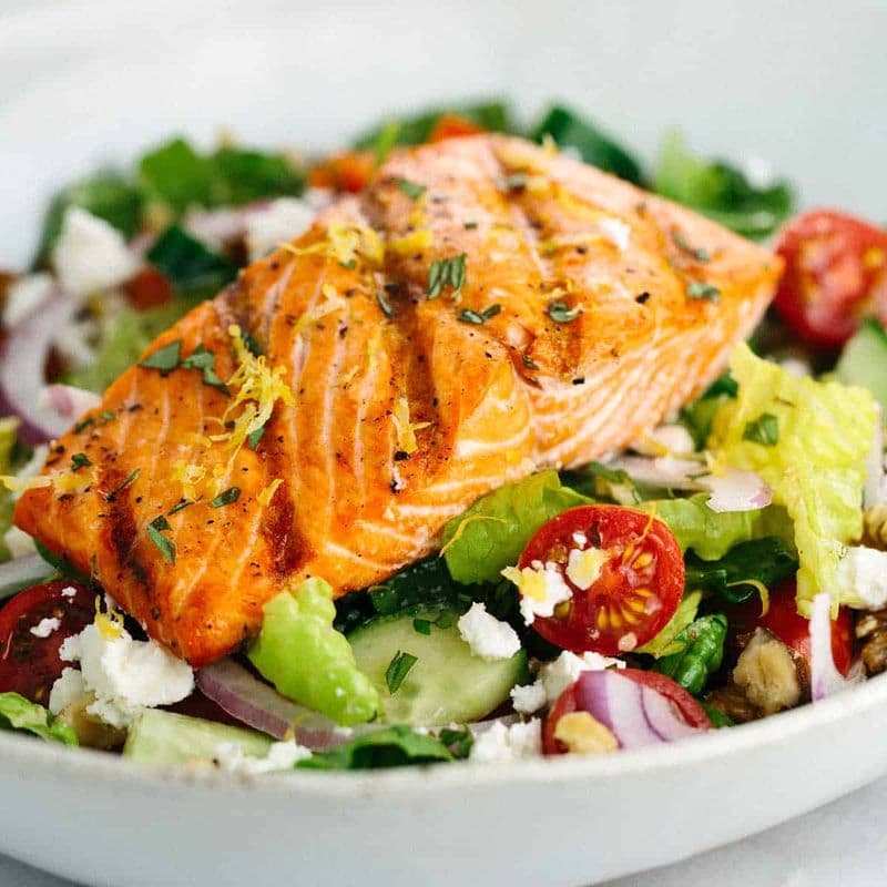 Salade au saumon grillé / Grilled Salmon Salad