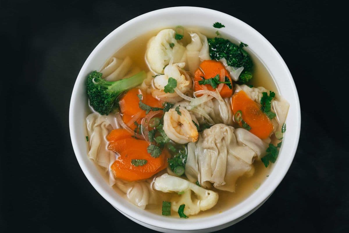 Wor Wonton Soup (Medium)