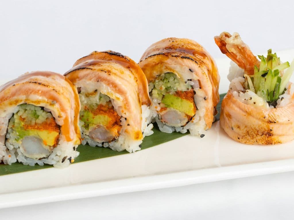 SM15 Torched Red Dragon Roll (8 pcs)