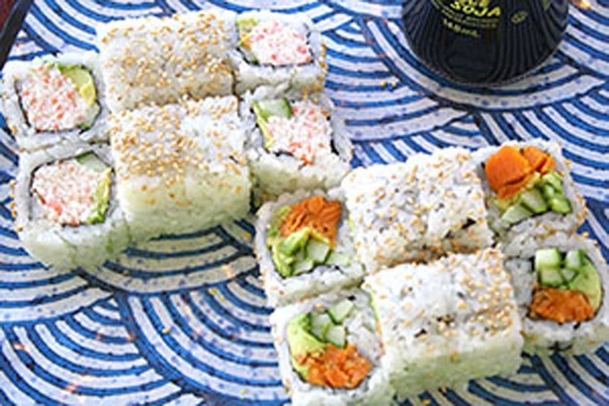 California and Veggie Roll (Cooked) (16 pcs)