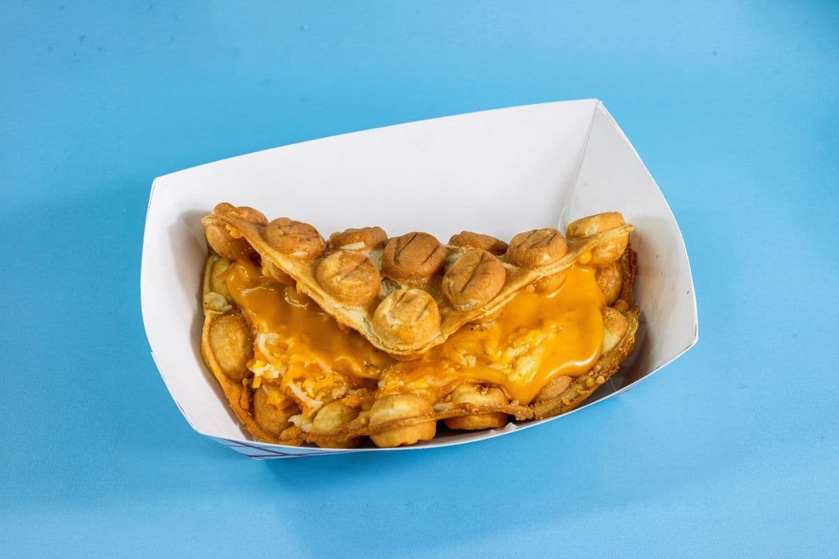 Toasted Cheddar Cheese Bubble Folded Waffle