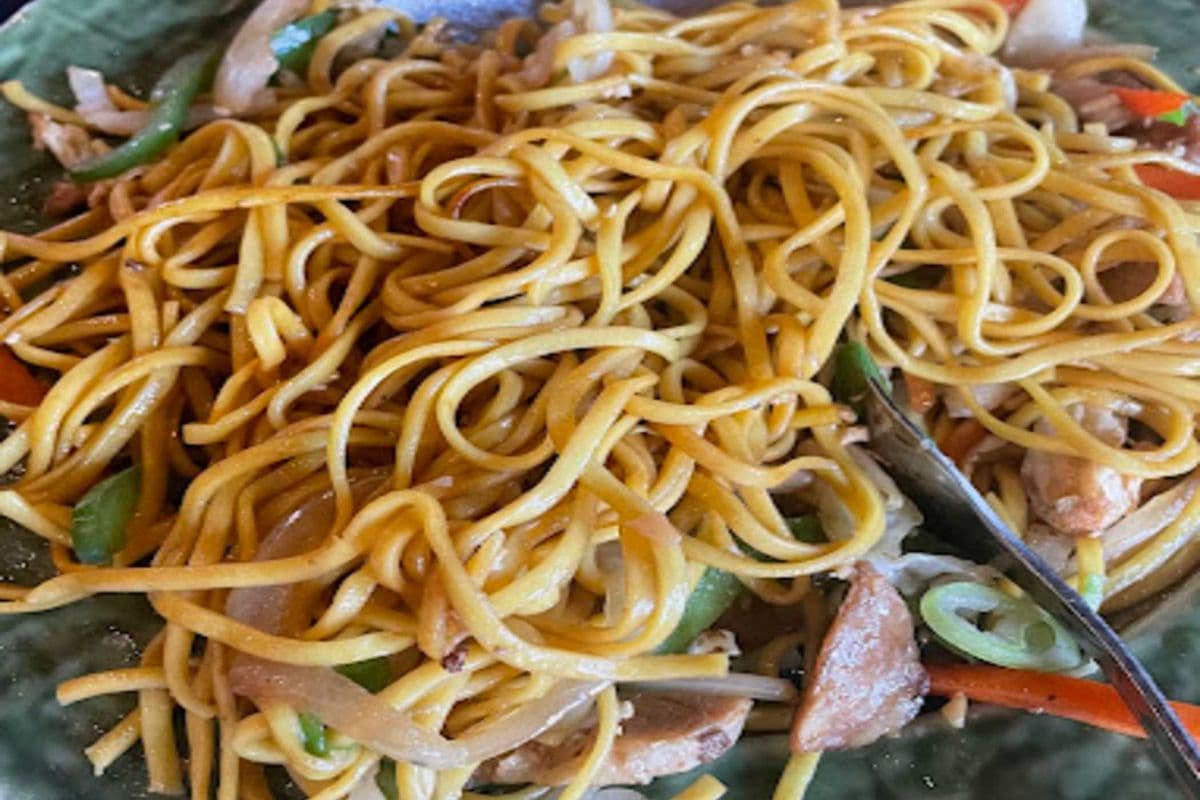 Veg Hakka Noodle(Desi Style/Chili Garlic/Manchurian/Schezwan)