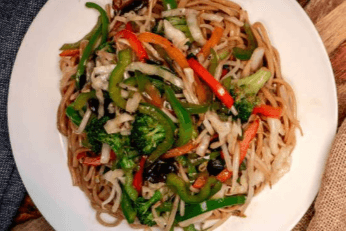 M2 Vegetarian Chow Mein / M2 素炒面