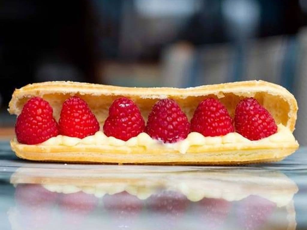 Raspberry Eclair