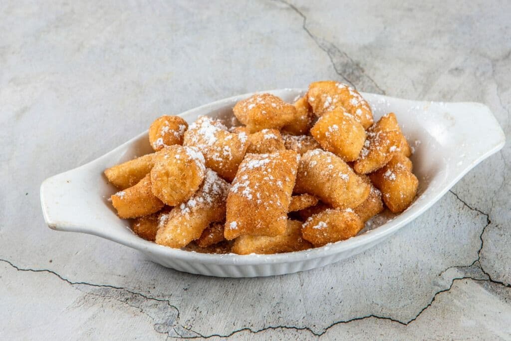 Cinnamon Sugar Balls