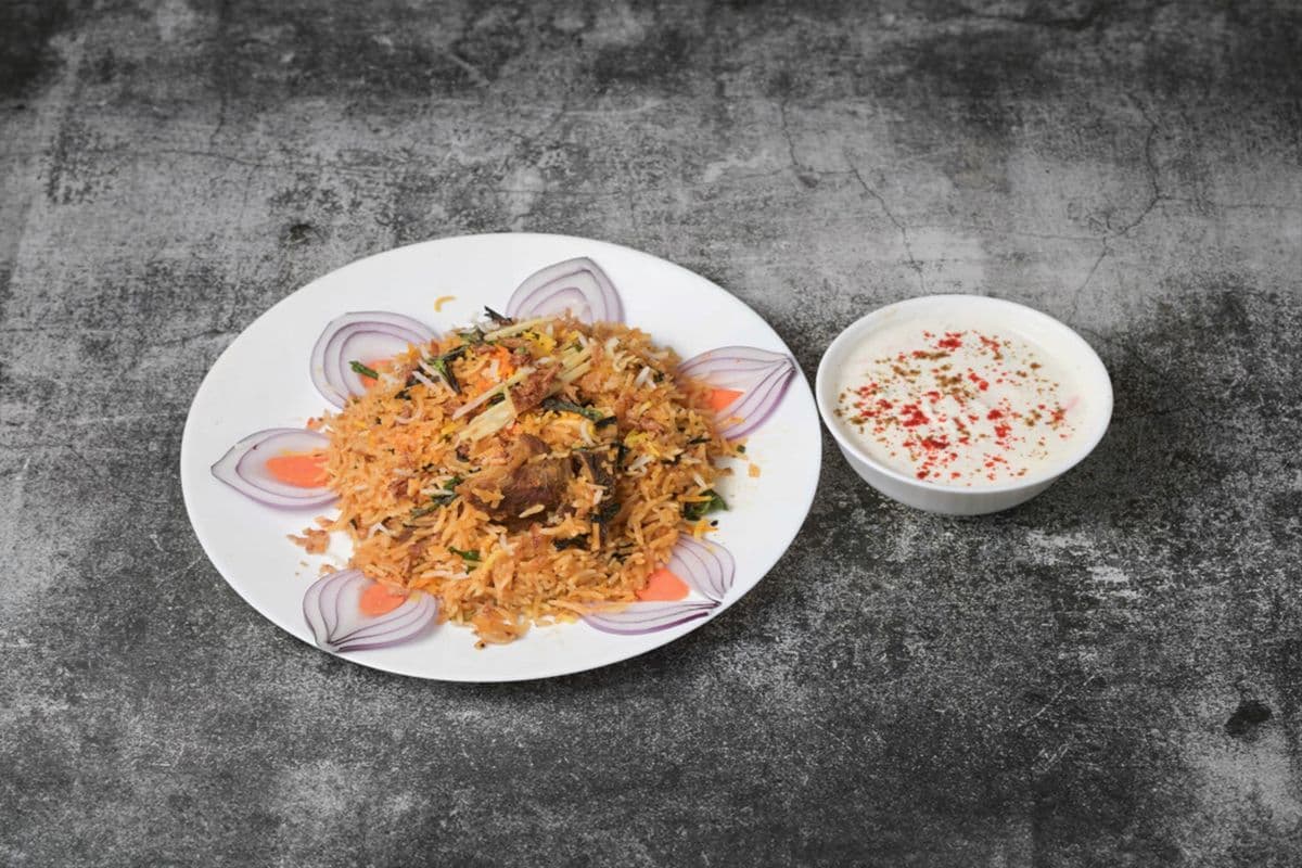 Dum Chicken Biryani