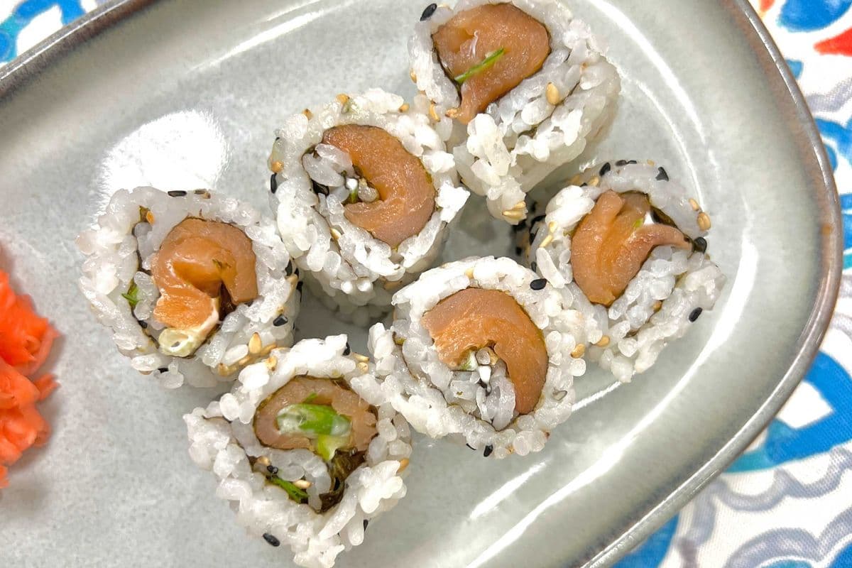 Hosomakis Saumon fumé (6 Mcx)