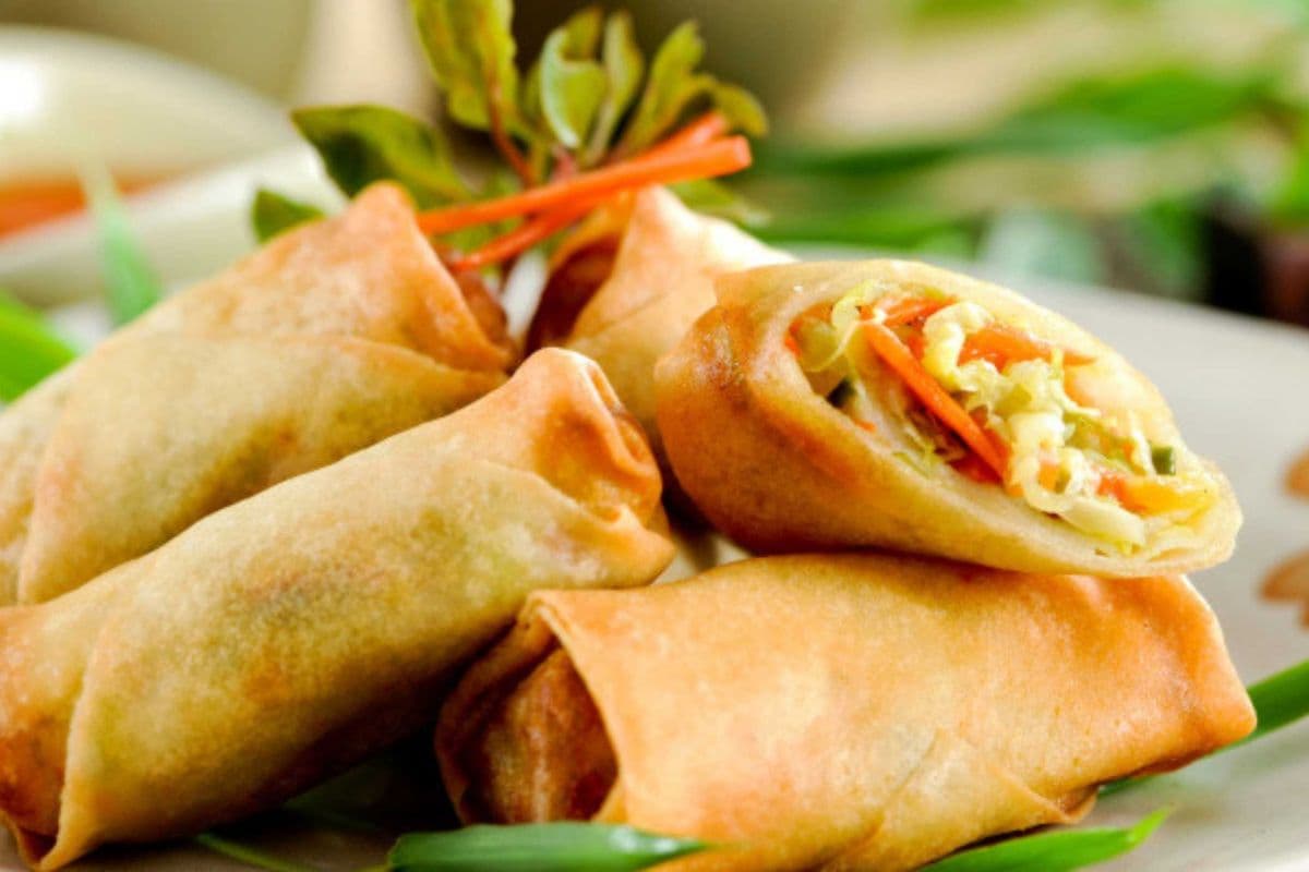 45. Spring Rolls (5 pcs)