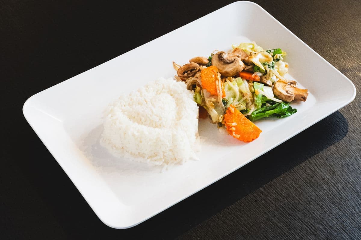 L9. Vegetarian Wok with Rice