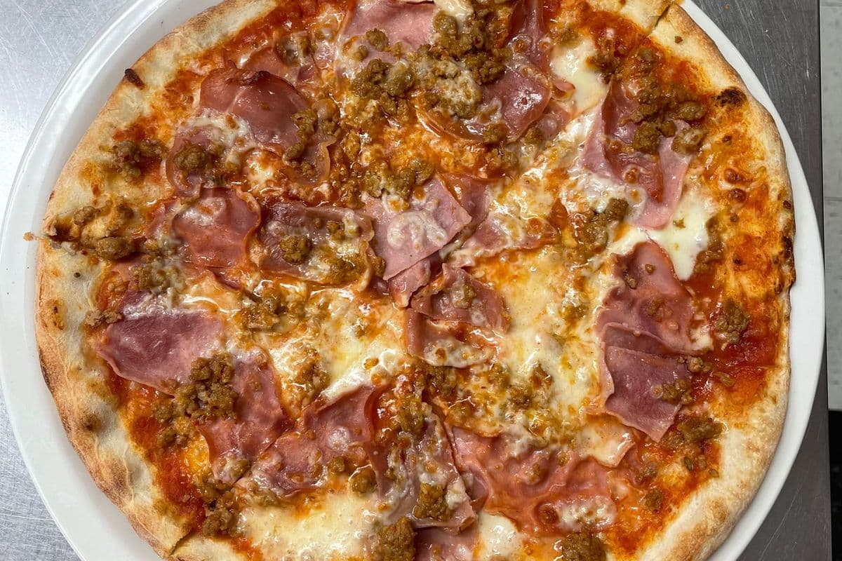 Meat lover Red Sauce Large Pizza
