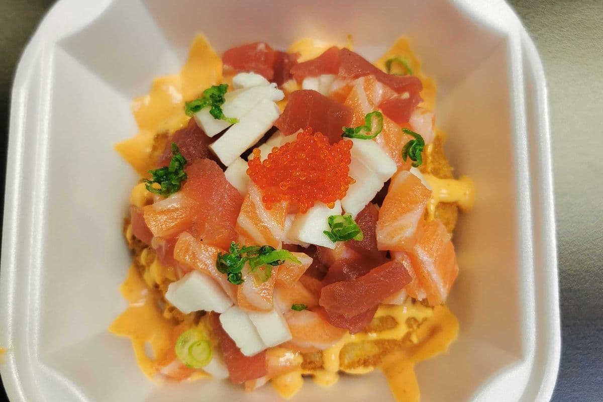 Assorted Fish Pizza (6 pcs)