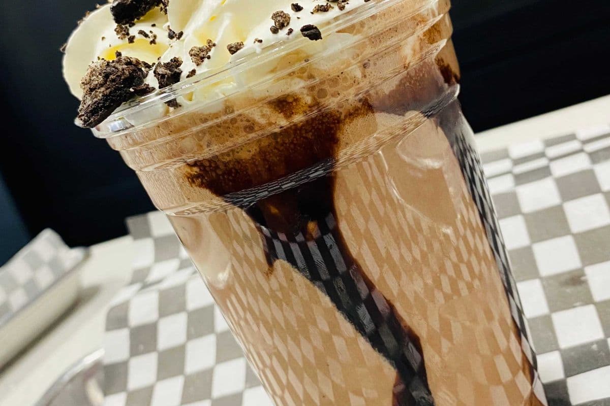 Shakes