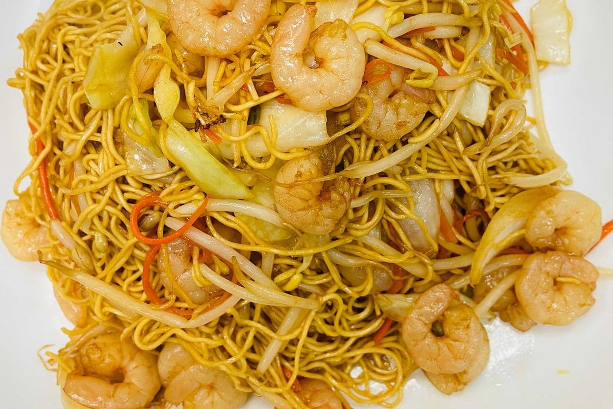 Chow Mien with Shrimps - 虾仁炒面