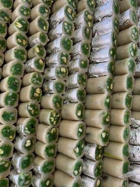 Kaju Roll