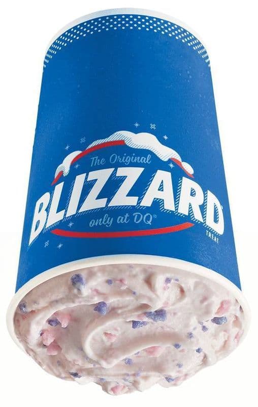 IT’S BACK! Cotton Candy Blizzard® Treat / IL EST DE RETOUR! Dessert BlizzardMD Barbe à papa