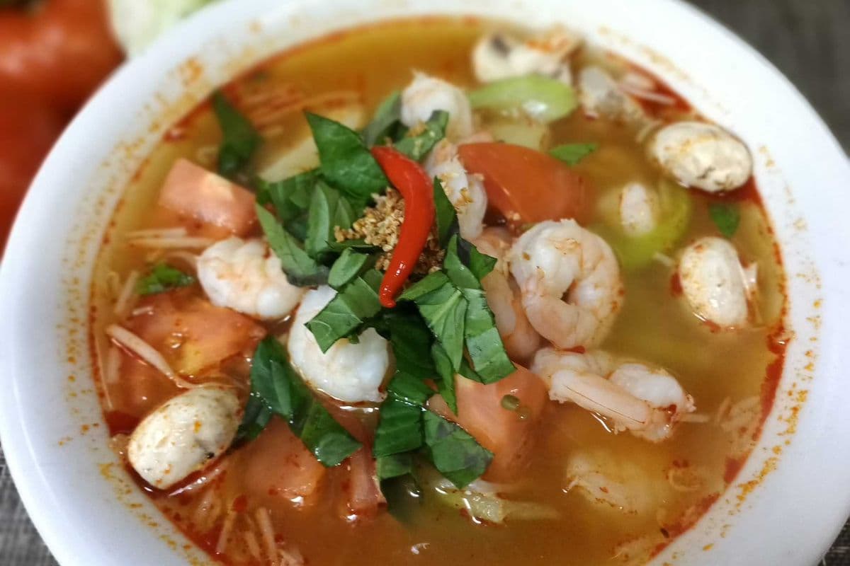 222. Sweet and Sour Tom Yum Shrimp Soup with Rice