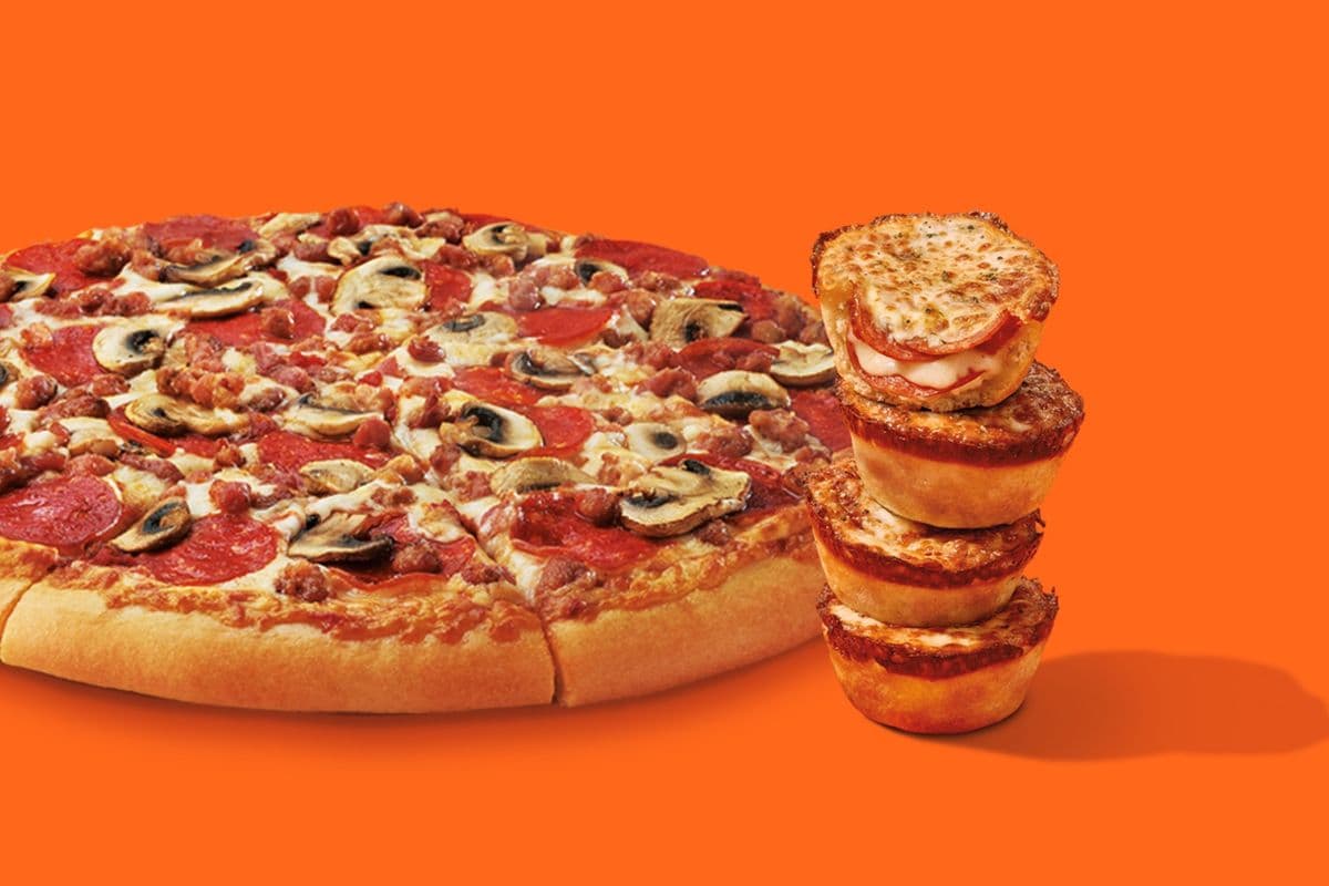 Pizza Canadienne avec Combo de Bouchées folles / Canadian Pizza & Crazy Puffs Bundle