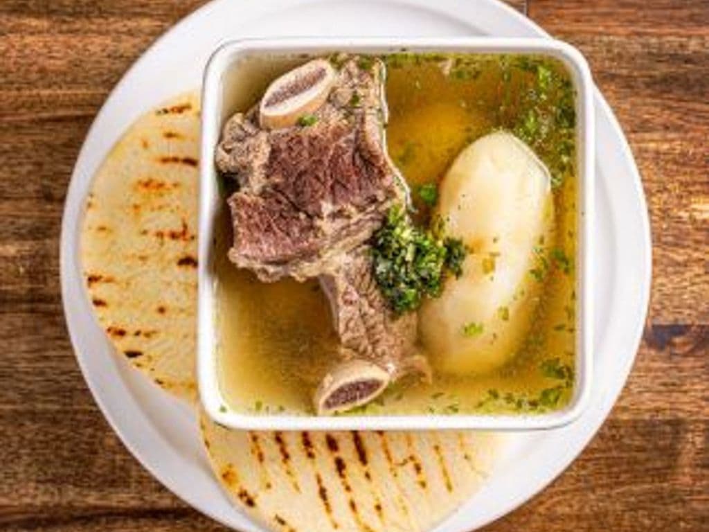 Caldo de Costilla