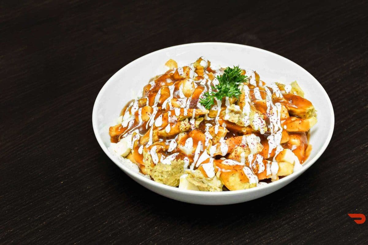 Chicken Shawarma Poutine Large