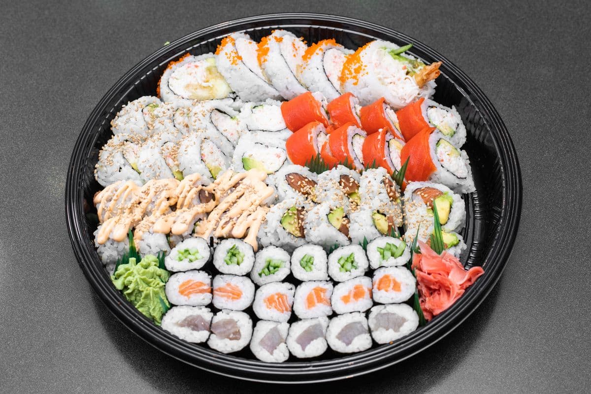 1. Party Tray A (55 pcs)