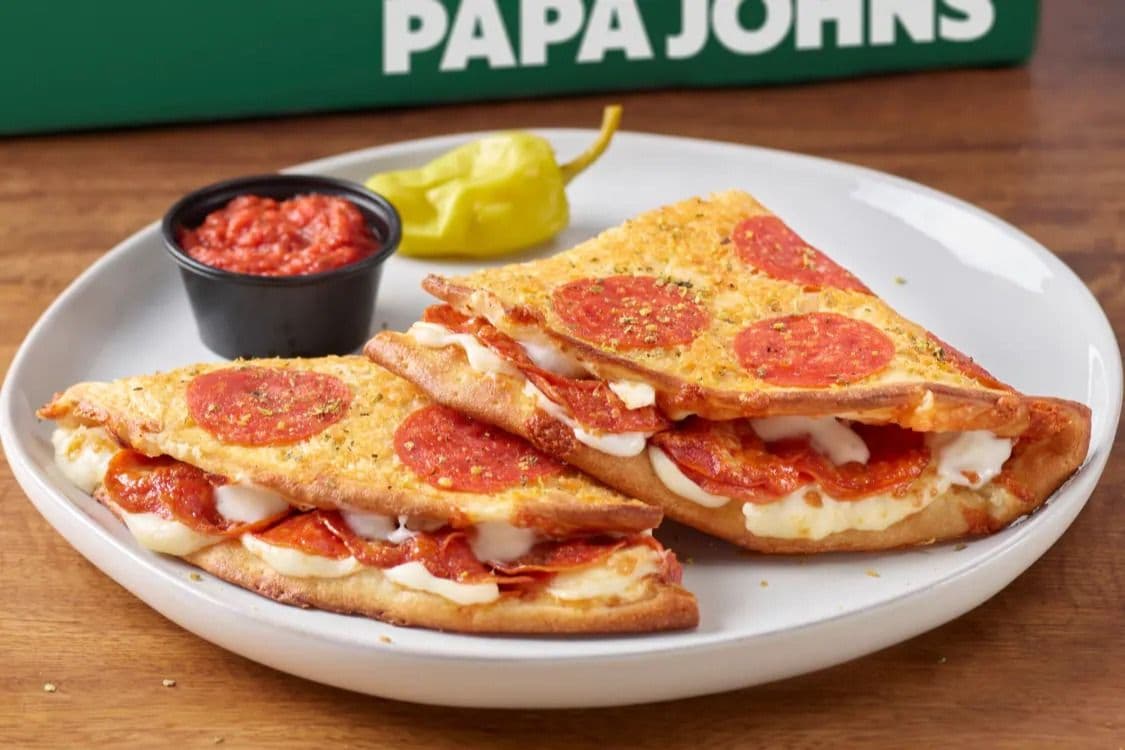 Original Pepperoni Crusted Papadia