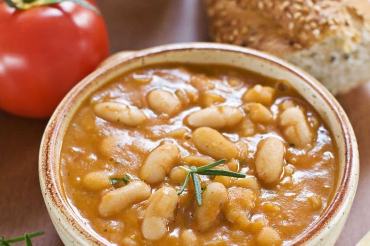 GRAH(PASULJ) WHITE BEANS STEW WITH MEAT.