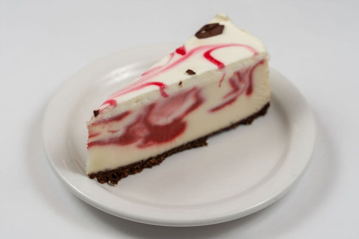 Strawberry Champagne Cheesecake