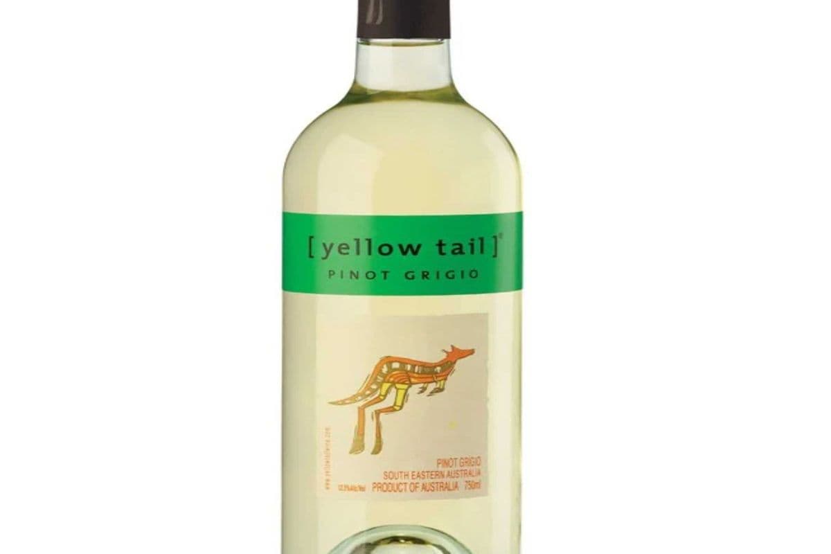 Yellow Tail Pinot Grigio (750 ml) (1 x 750 ML )
