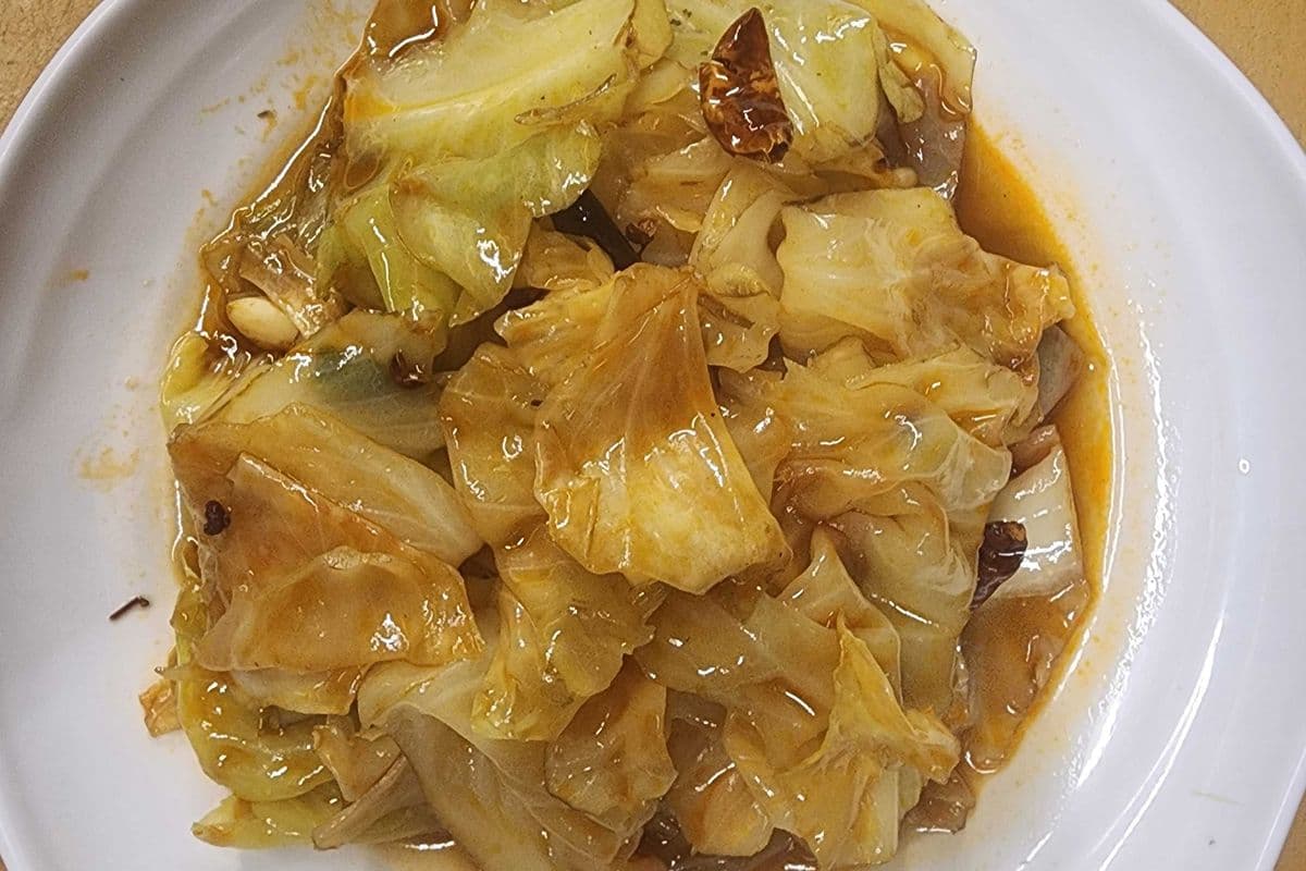 1807. Sauteed Cabbage with Spicy Chilli