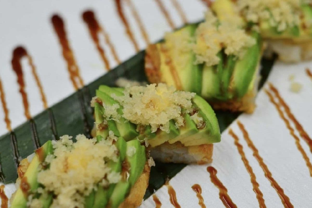 Avocado Pizza